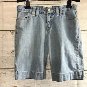 Signature by Levi Strauss Light Blue Women's Shorts